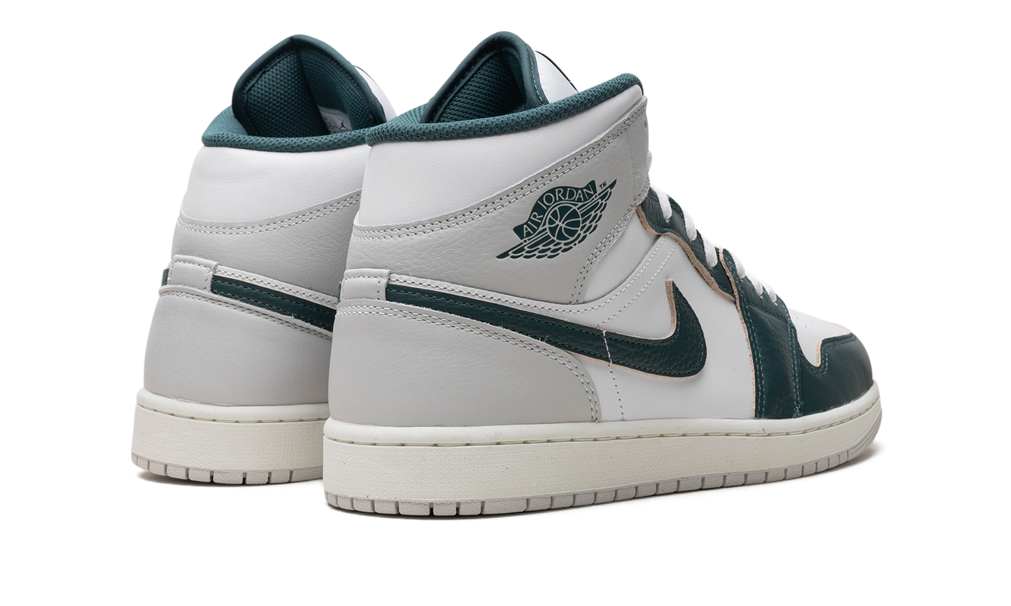Air Jordan 1 "Oxidized Green"