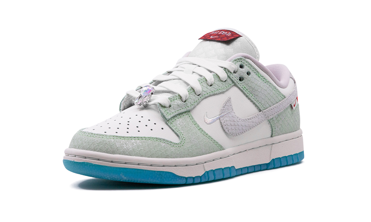 Dunk Low LX WMNS "Year of the Dragon 2024"