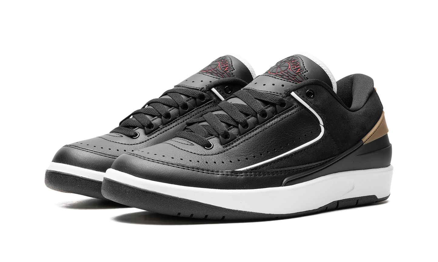 Jordan 2 Retro Low WMNS "Black Metallic Gold"