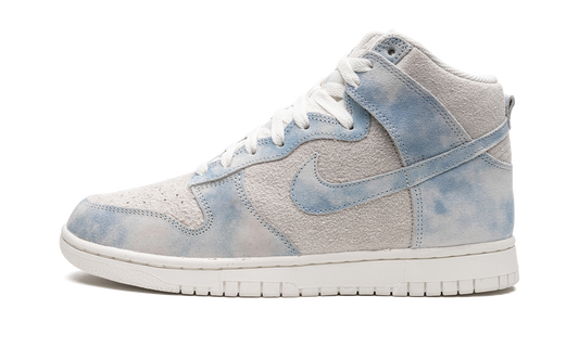 DUNK HIGH MNS WMNS "Clouds"