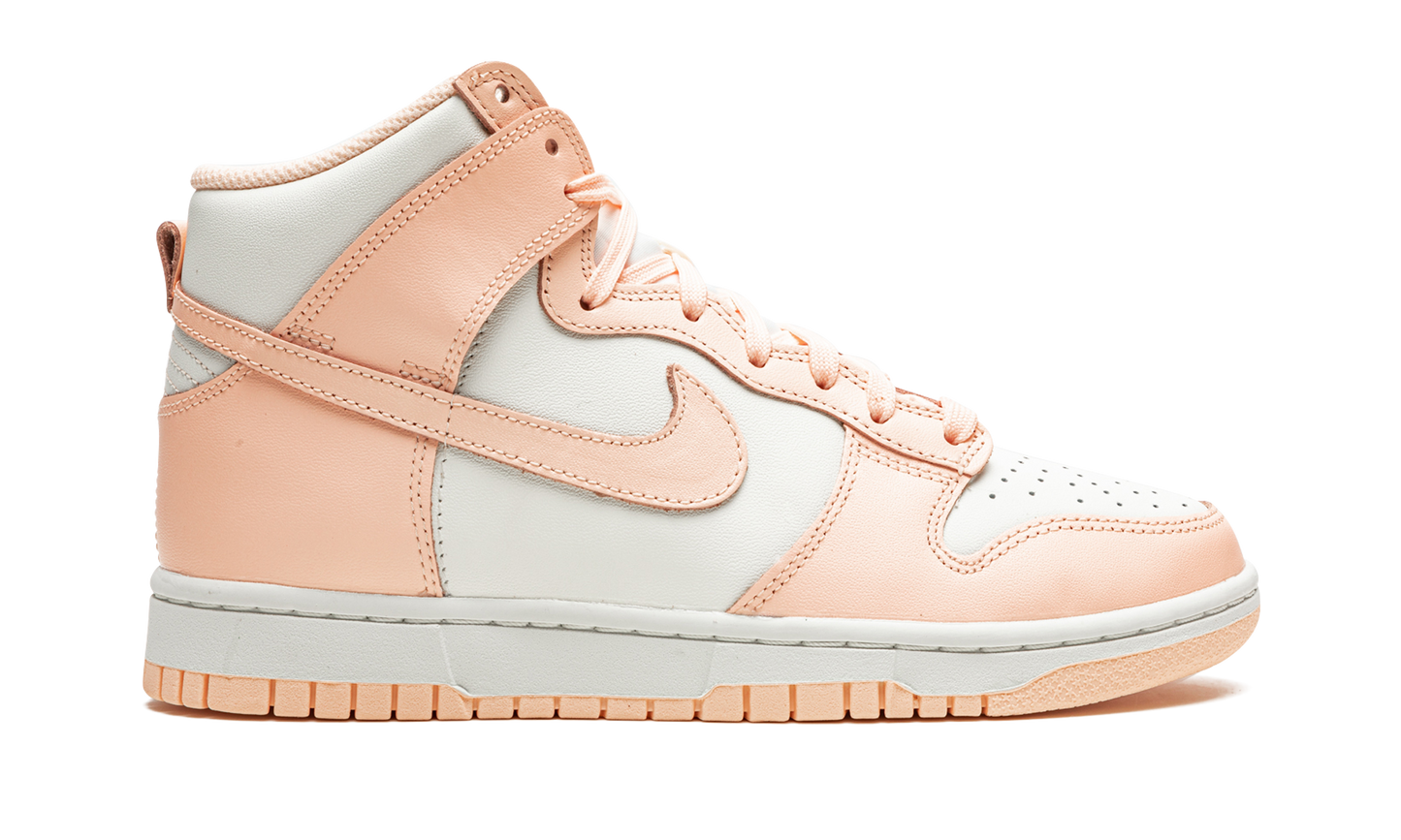 DUNK HIGH WMNS "Crimson Tint"