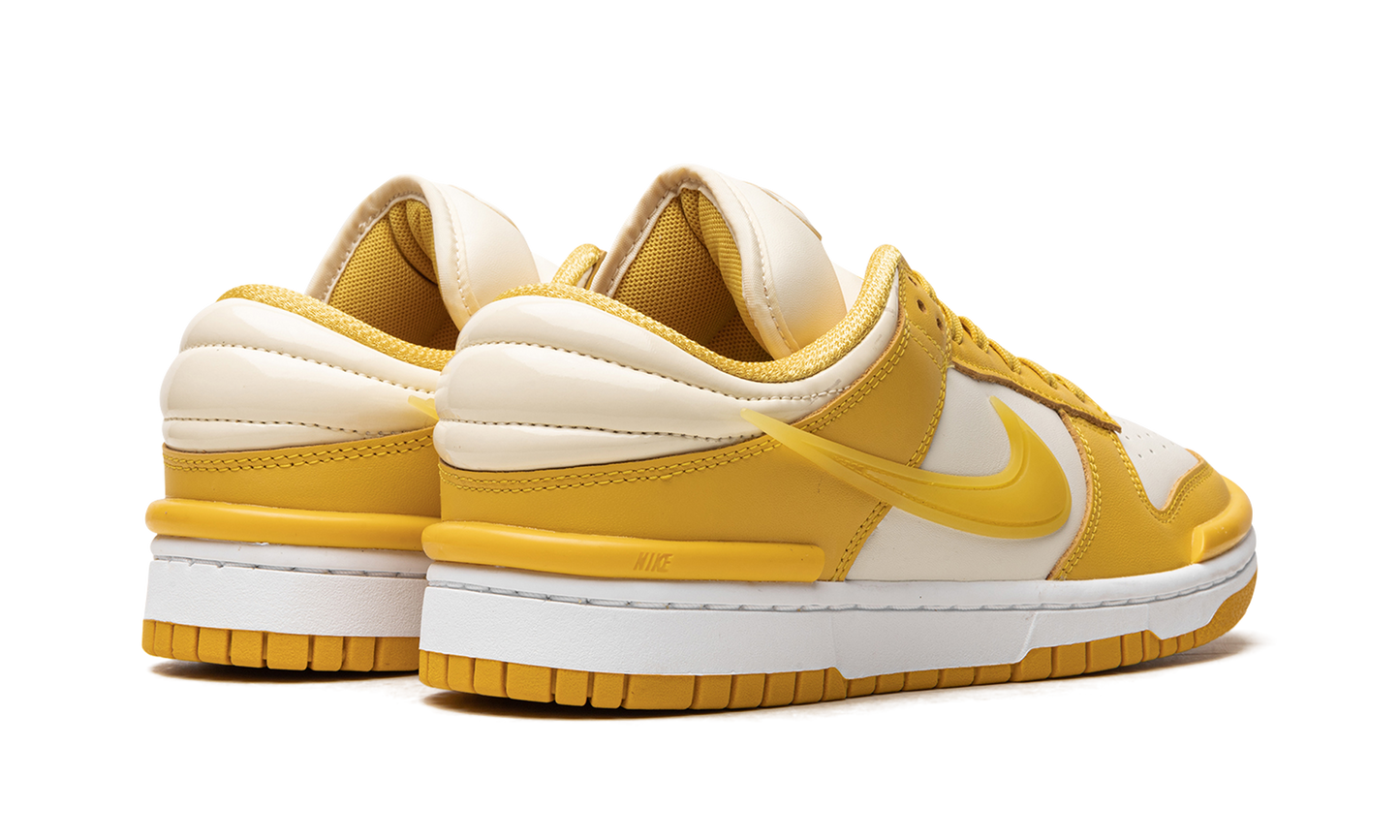 DUNK LO TIST WMNS "Vivid Sulfur"