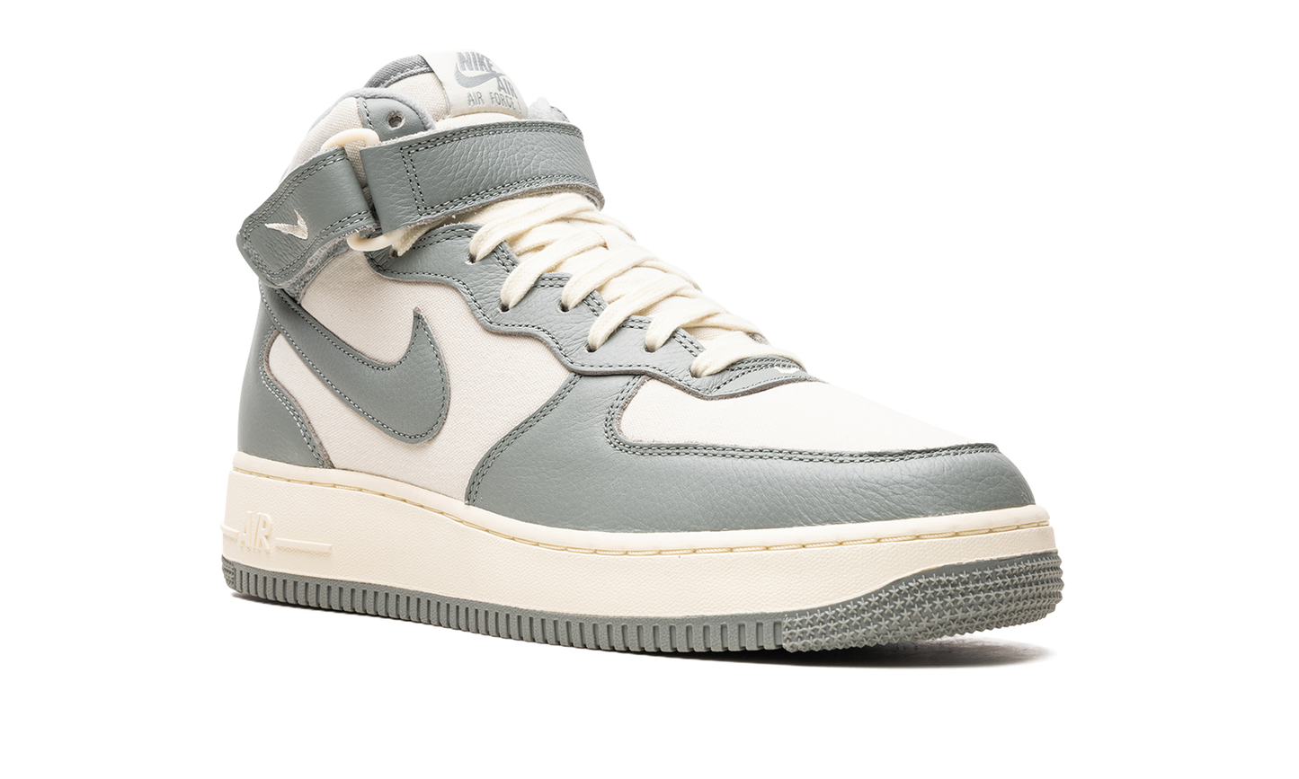 Air Force 1 Mid "Mica Green"
