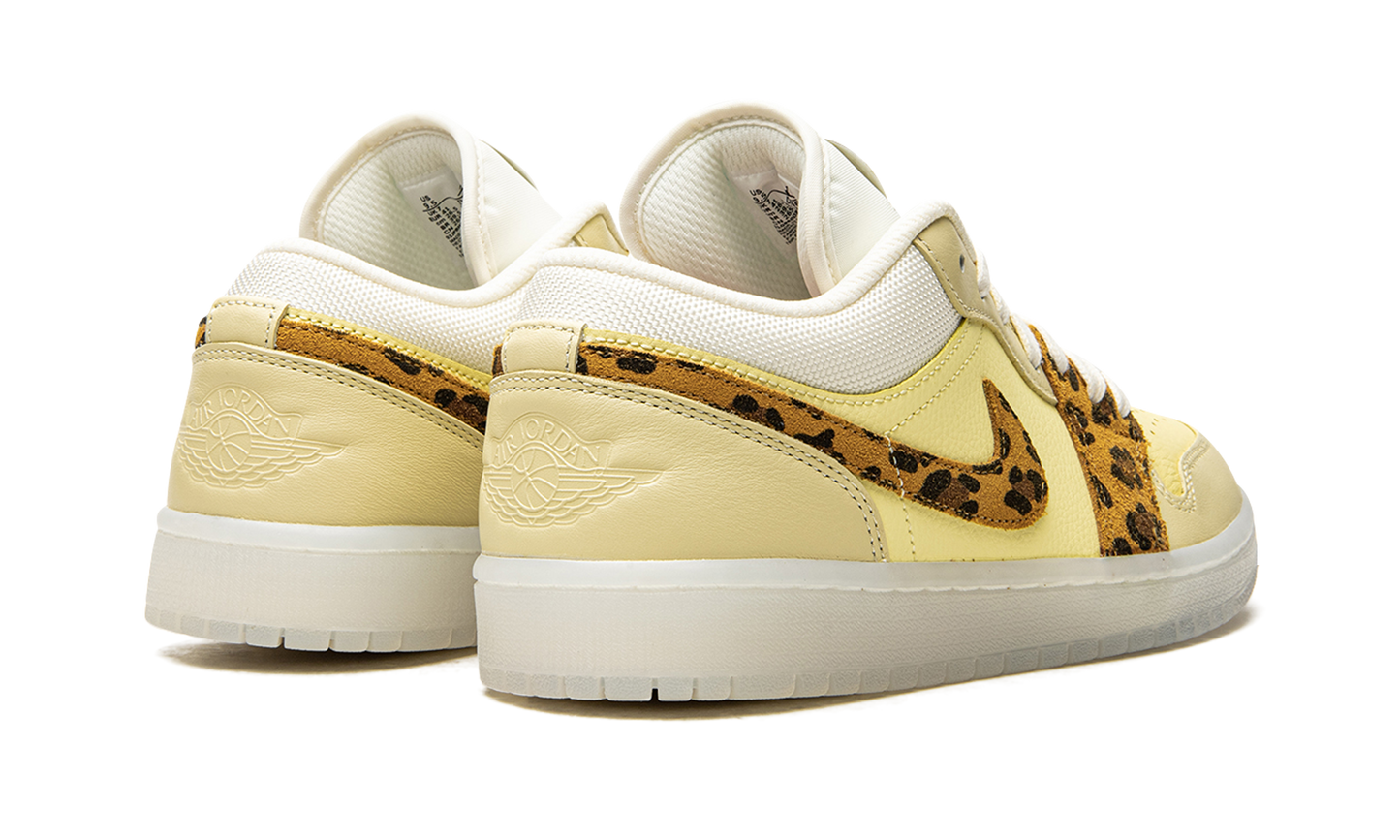 AIR JORDAN 1 LO WMNS "SNKRS Day"