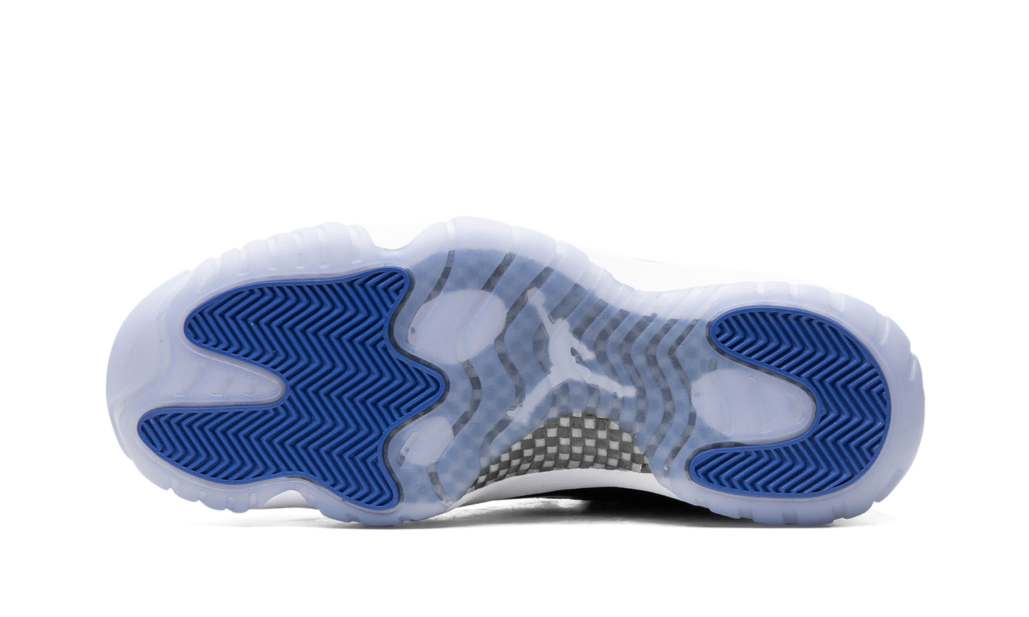 Air Jordan 11 Low "Space Jam"