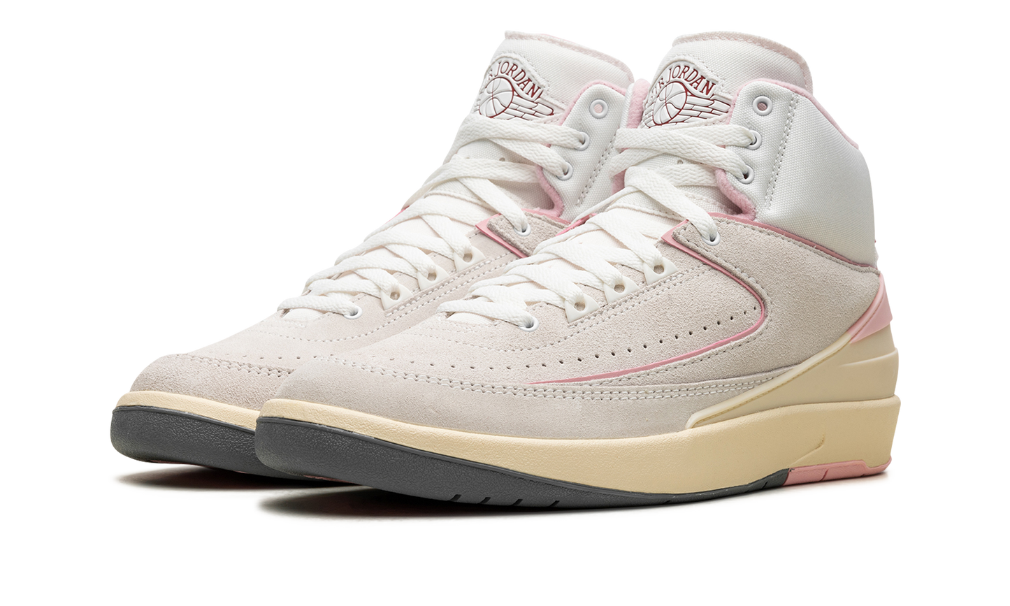 Jordan 2 Retro WMNS "Soft Pink"
