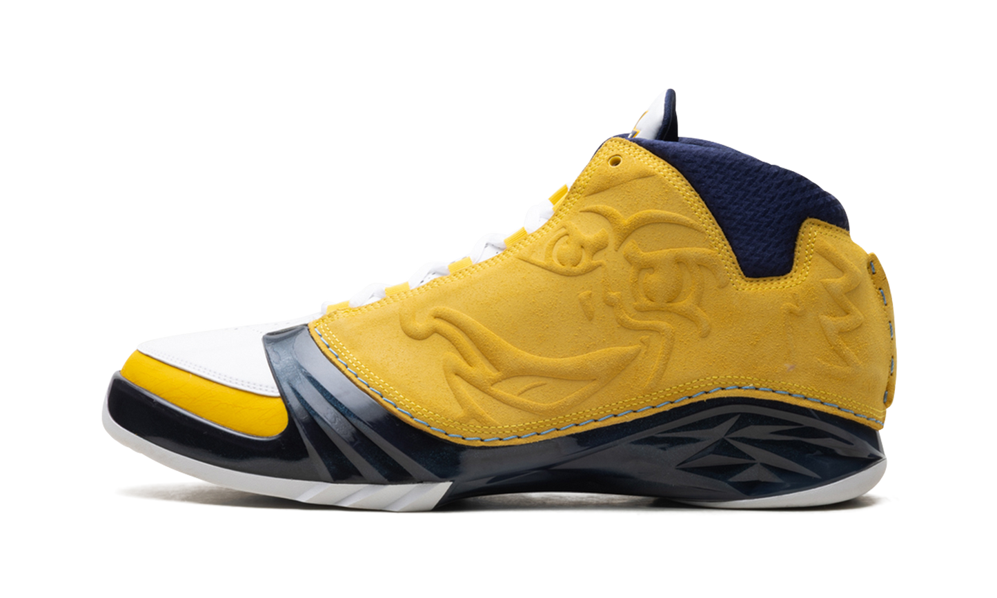 Jordan 23 Retro PE "Marquette"