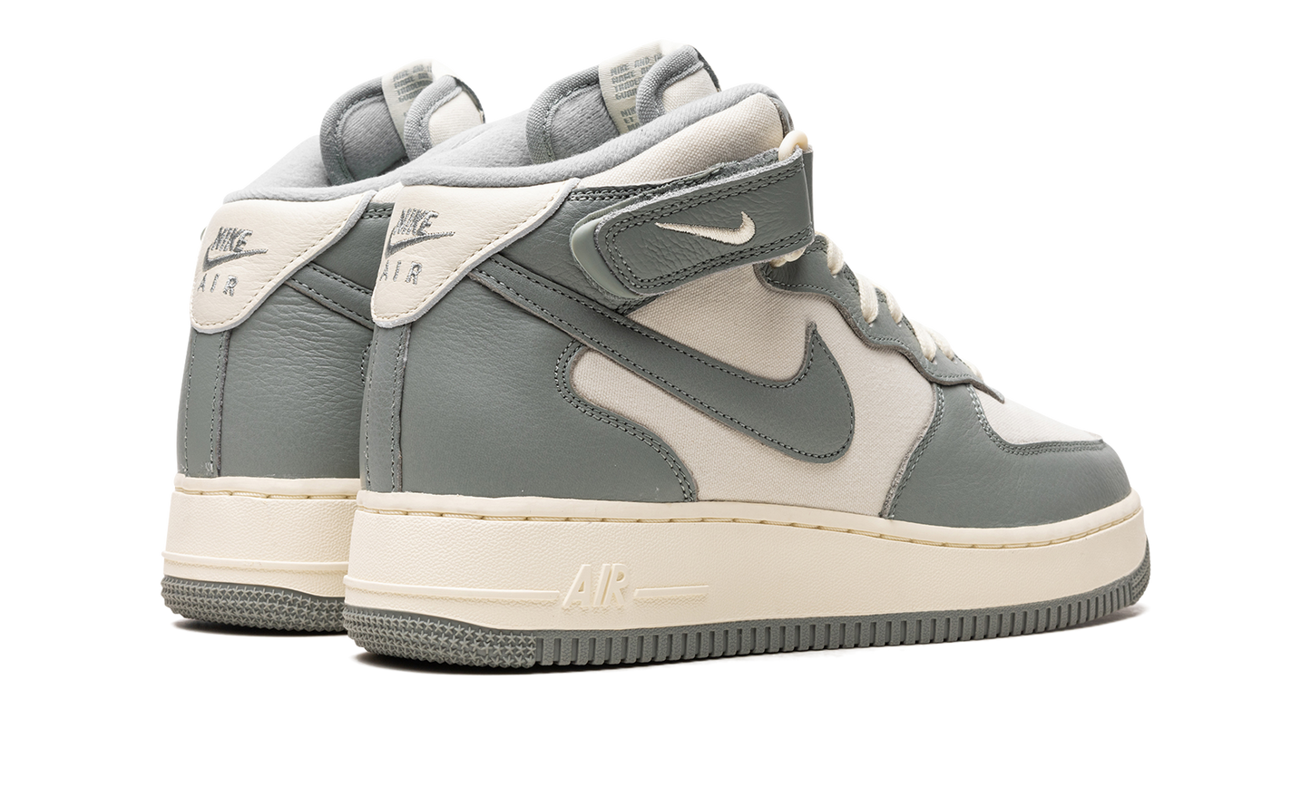 Air Force 1 Mid "Mica Green"