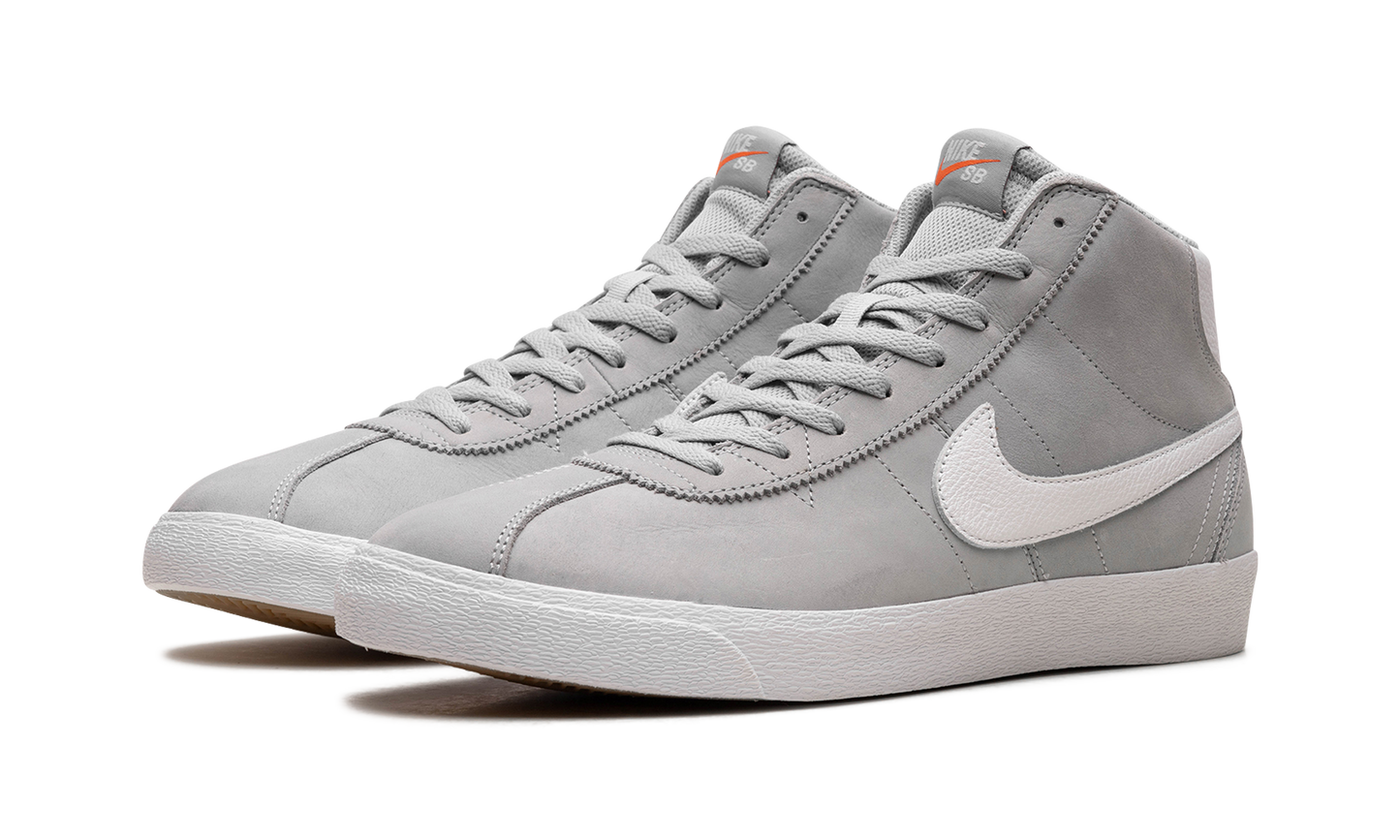 BRUIN HIGH SB WMNS "Wolf Grey"