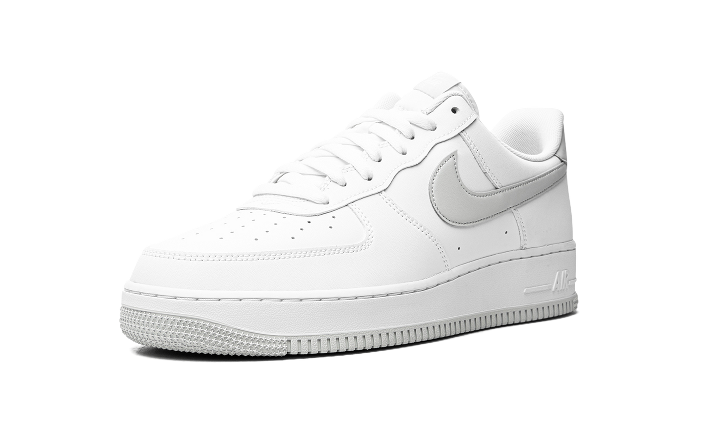 Air Force 1 '07 "Pure Platinum"