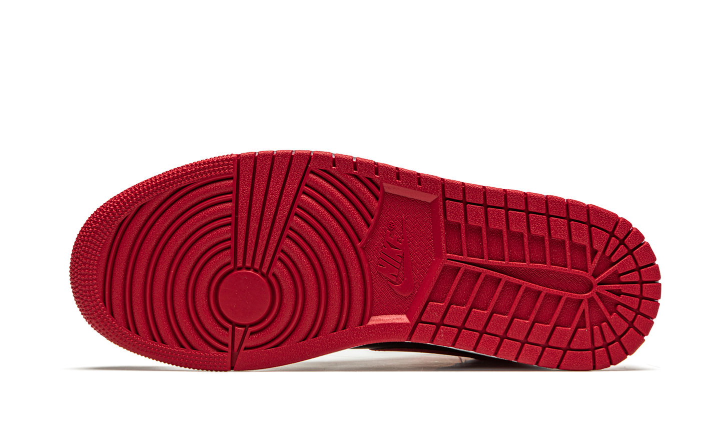 Air Jordan 1 Mid "Banned 2020"