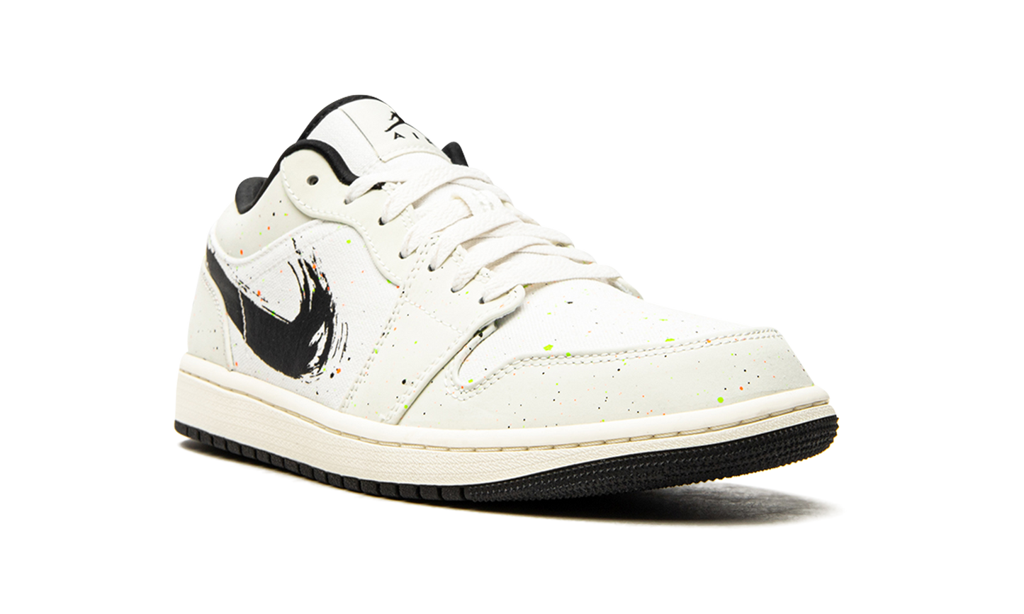 Air Jordan 1 Low SE "Brushstroke"
