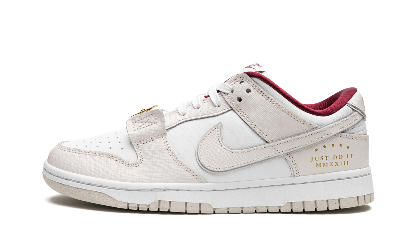DUNK LOW WMNS "Just Do It"