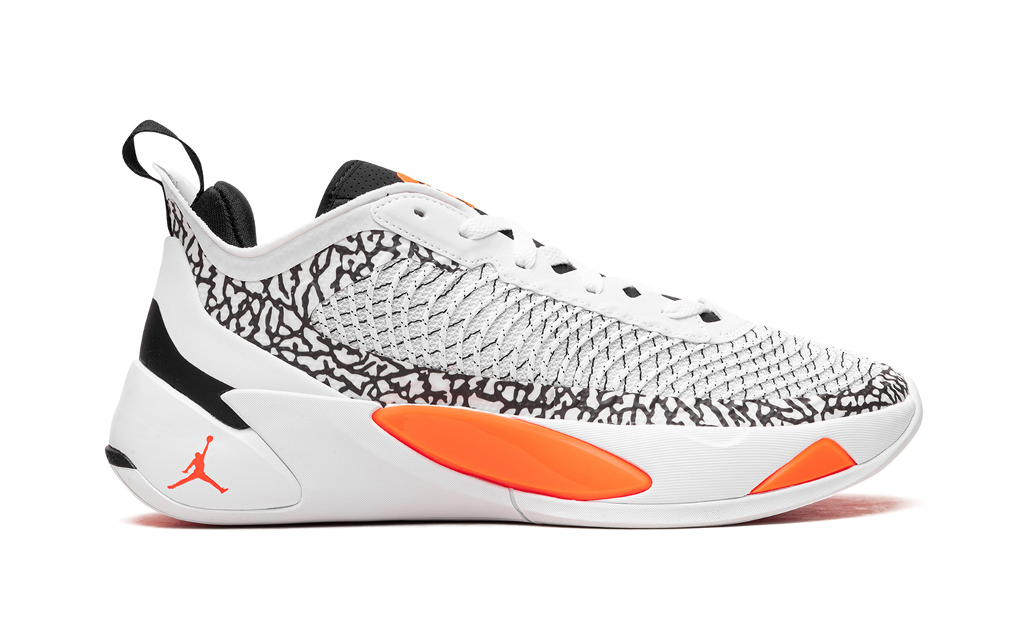 Jordan Luka 1 "The Pitch"