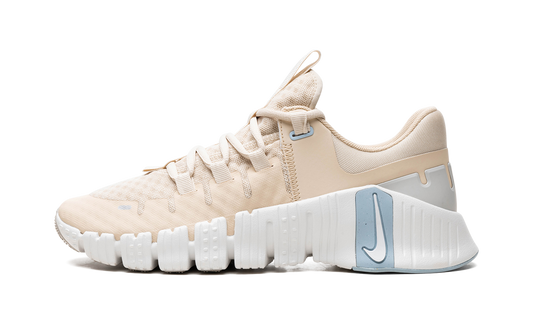 FREE METCON 5 WMNS "Sanddrift"