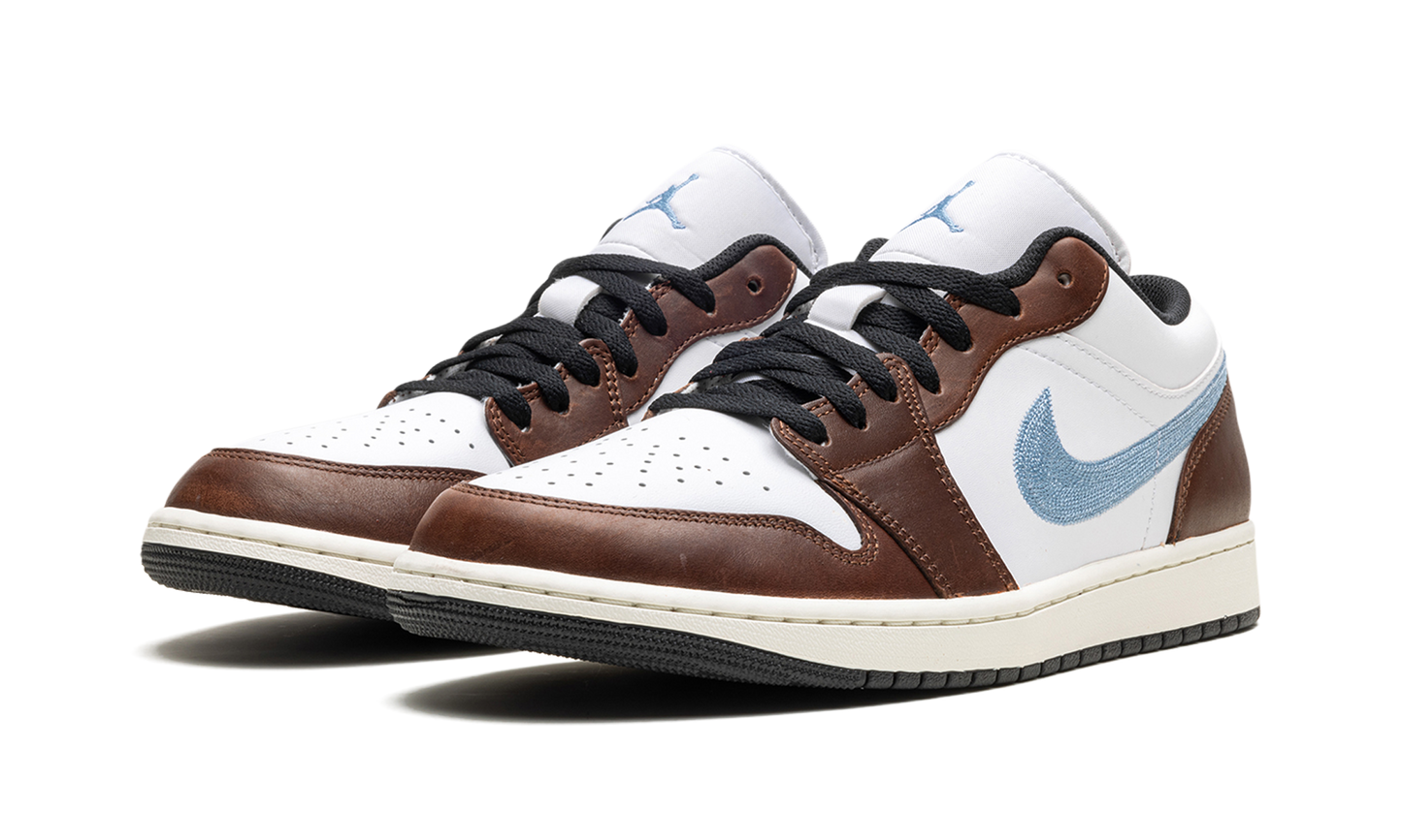 Air Jordan 1 Low SE "Embroidered Swoosh - Mocha"