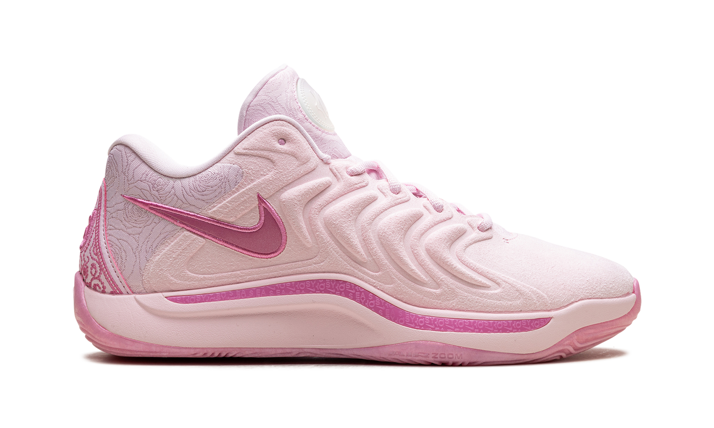 KD 17 "Aunt Pearl"