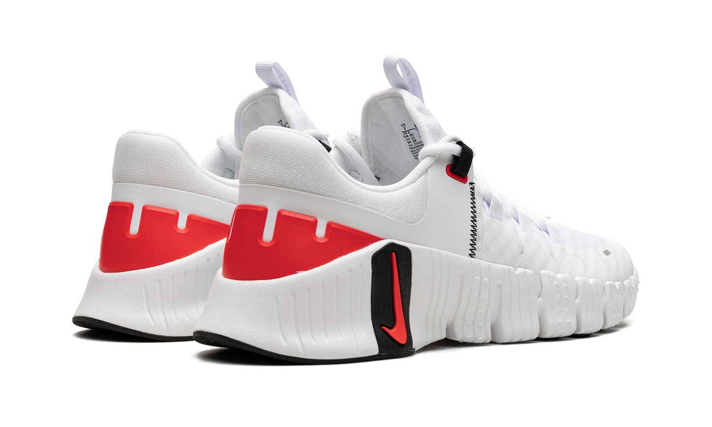 Free Metcon 5 "White Bright Crimson"