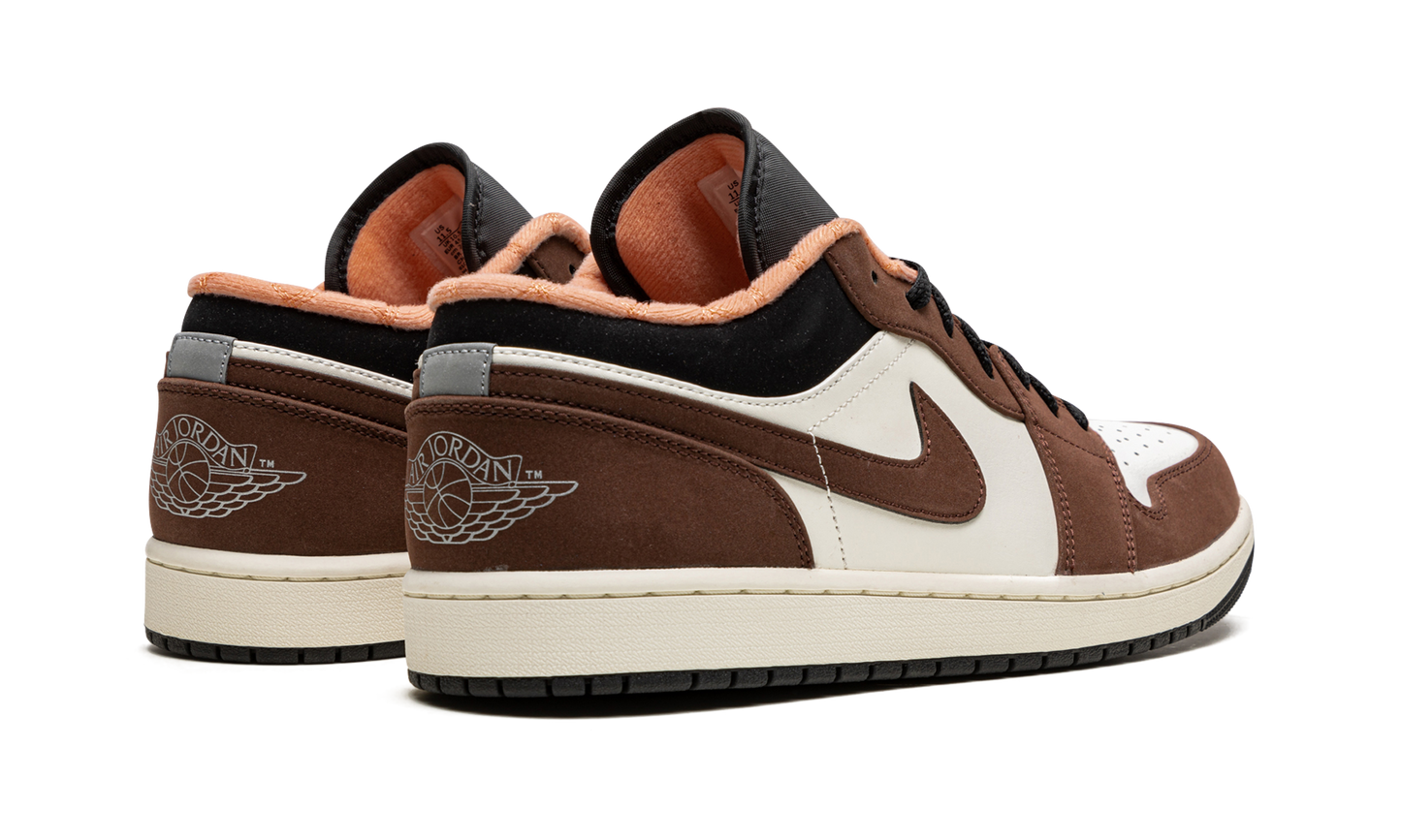 Air Jordan 1 Low "Mocha"