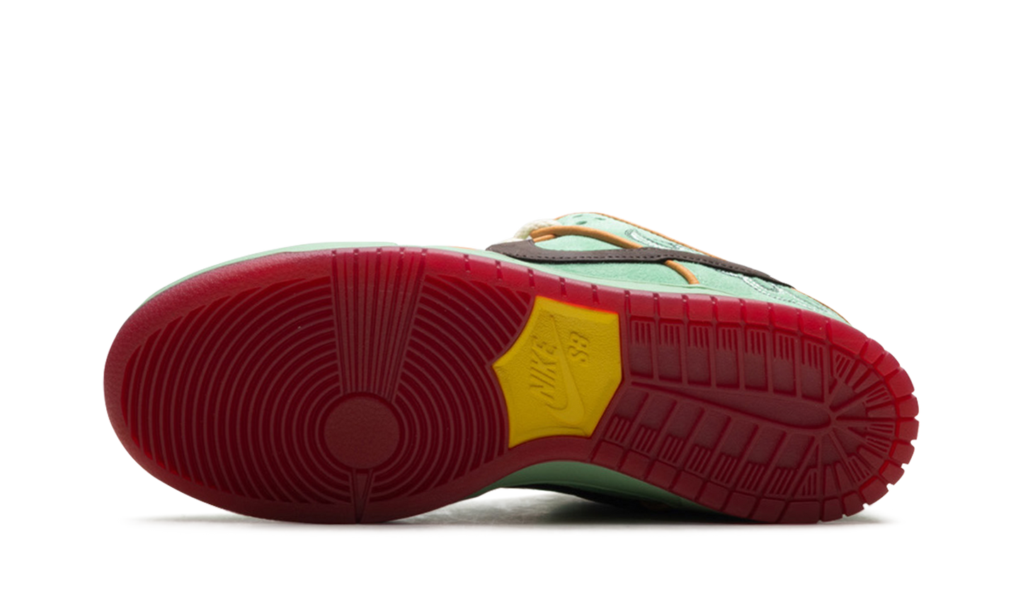 SB Dunk Low "Rodeo Tourmaline"