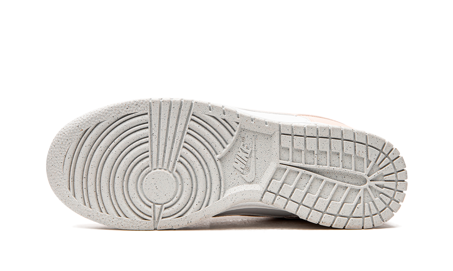 DUNK LO NEXT NATURE MNS WMNS "White / Pale Coral"