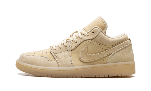 Air Jordan 1 Low SE WMNS "Sand"
