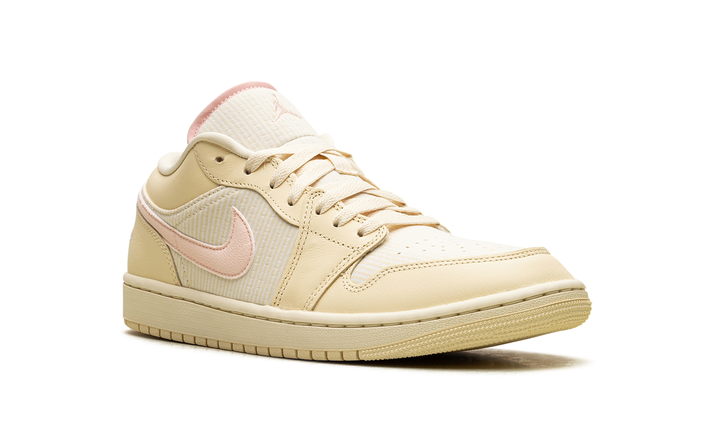 Jordan 1 Low SE WMNS "Seersucker"