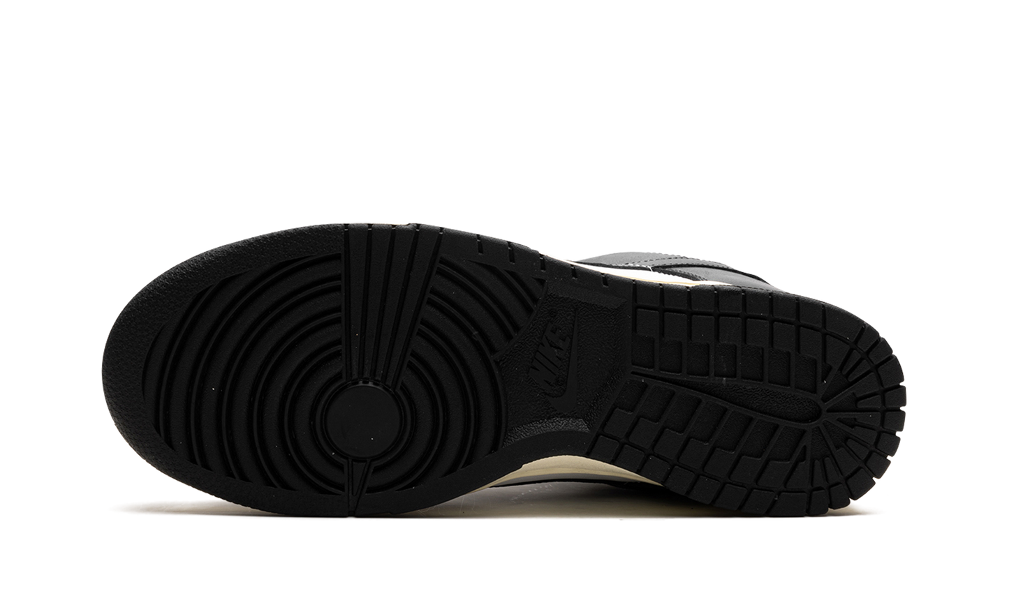 DUNK LOW WMNS "Vintage Panda"