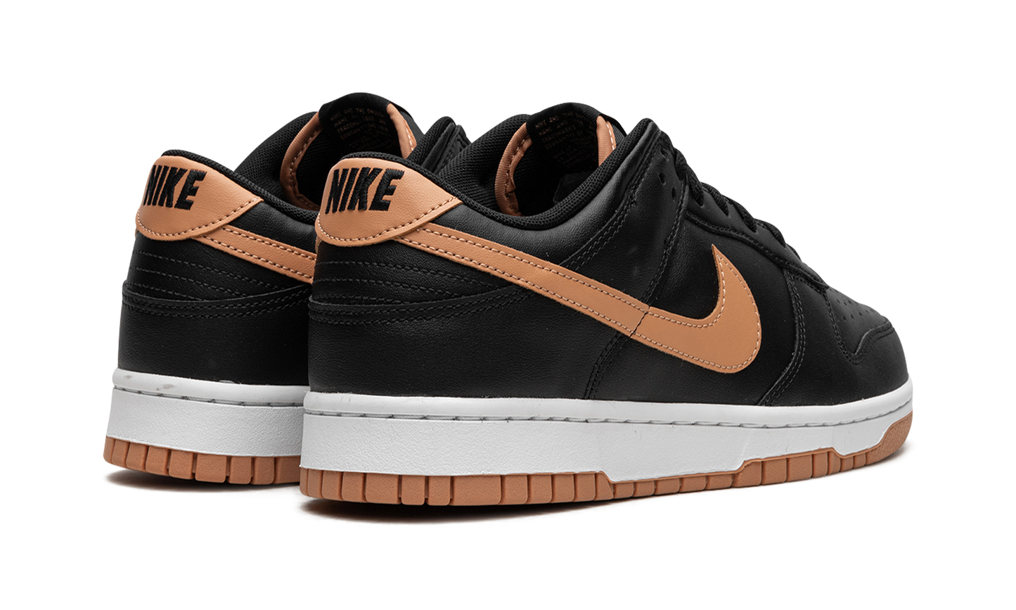 Dunk Low "Black / Amber Brown"
