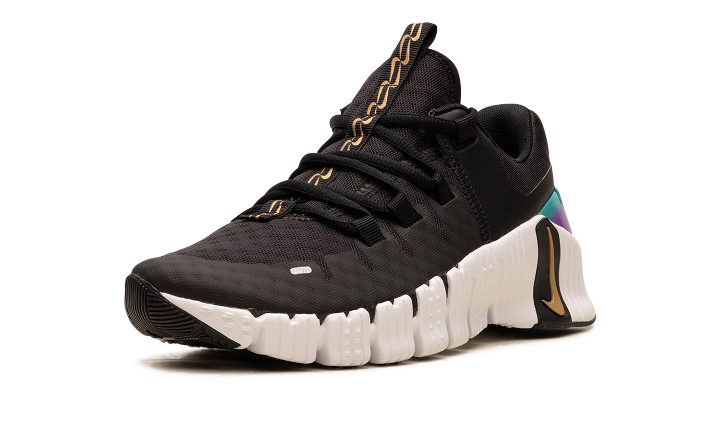 FREE METCON 5 PRM WMNS "Metallic Gold"