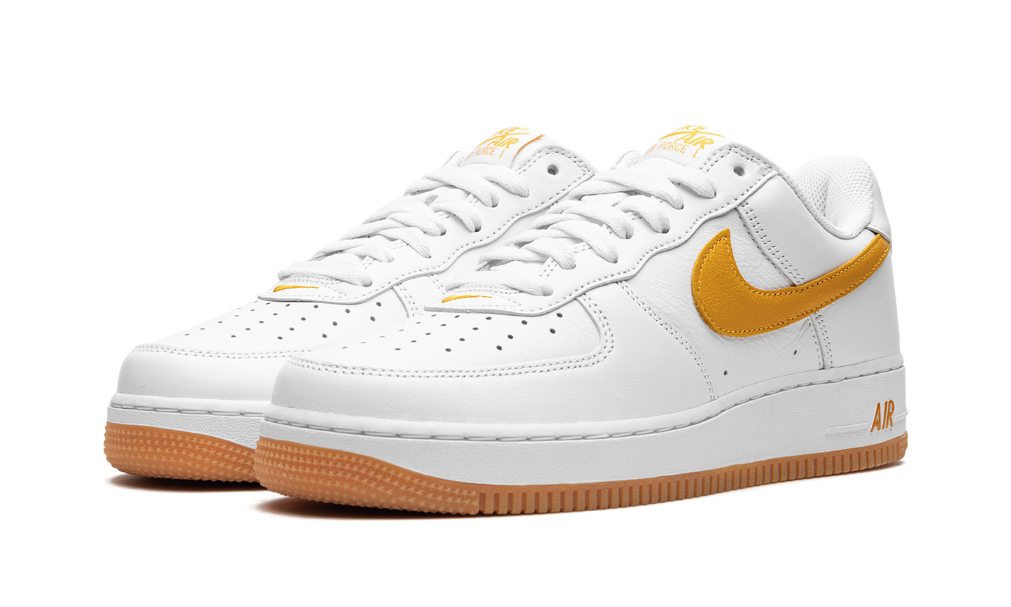 Air Force 1 Low "Waterproof - University Gold"