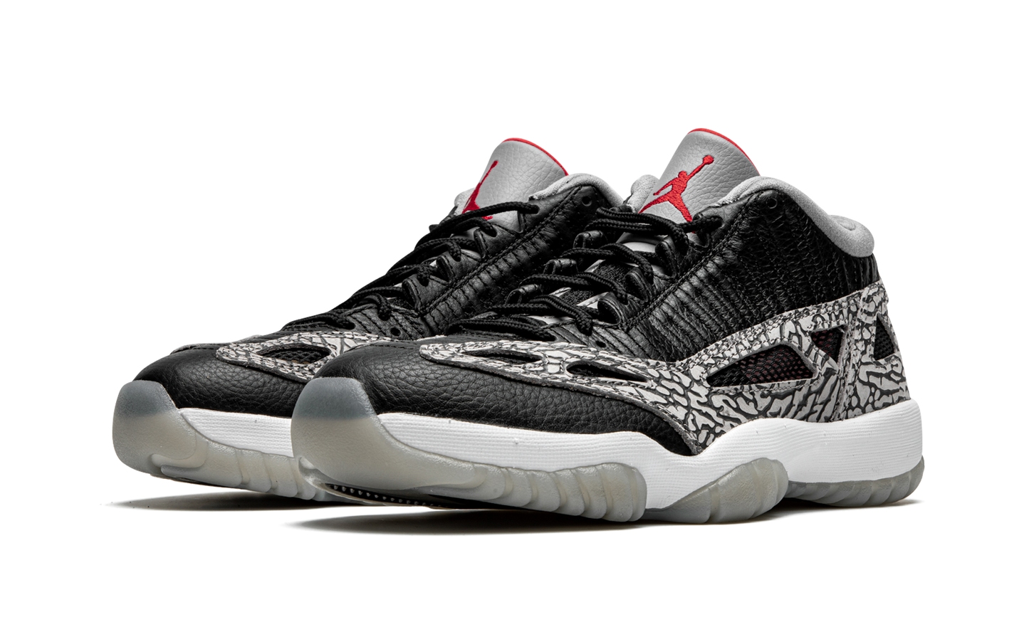 Air Jordan 11 Low IE "Black Cement"