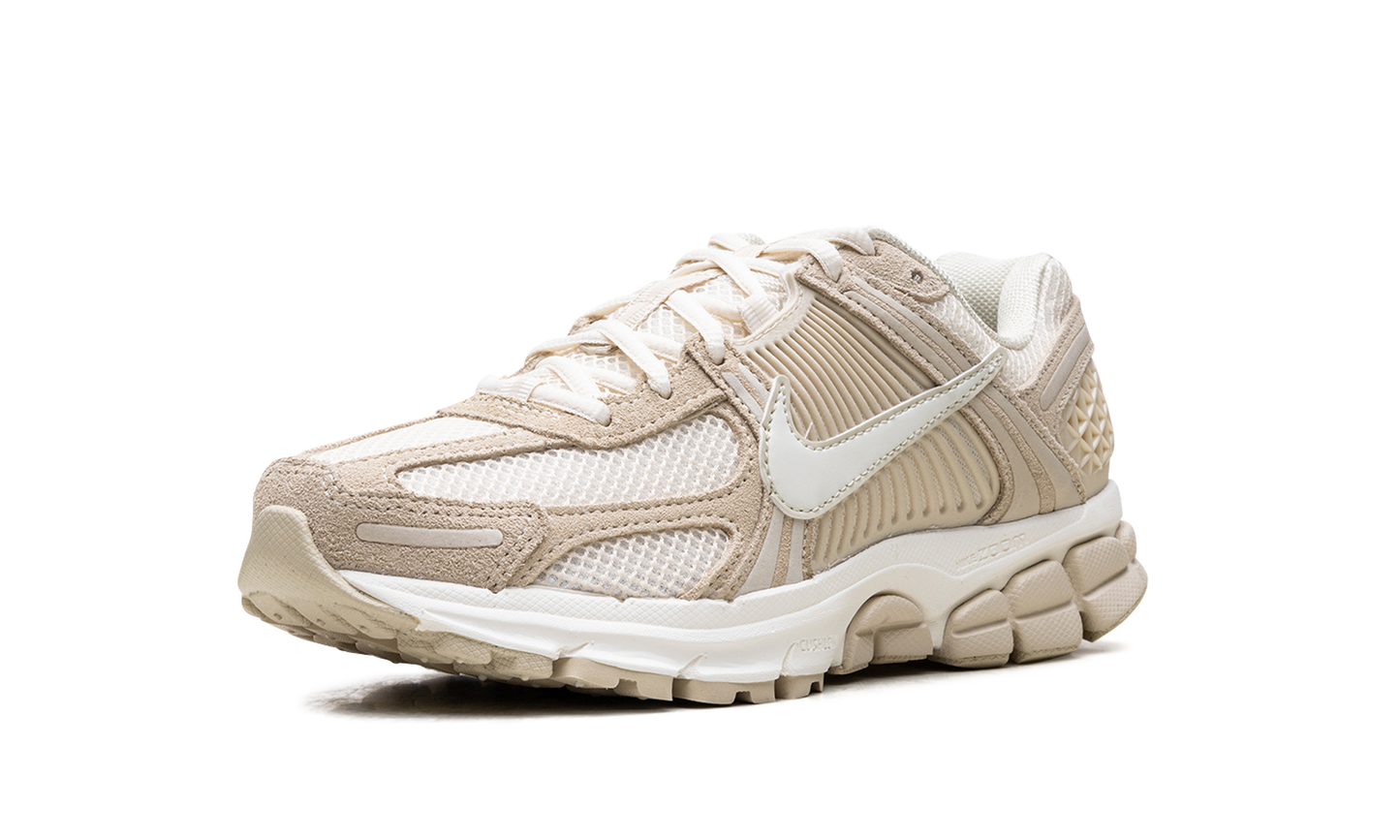 Zoom Vomero 5 WMNS "Beach Light Khaki"
