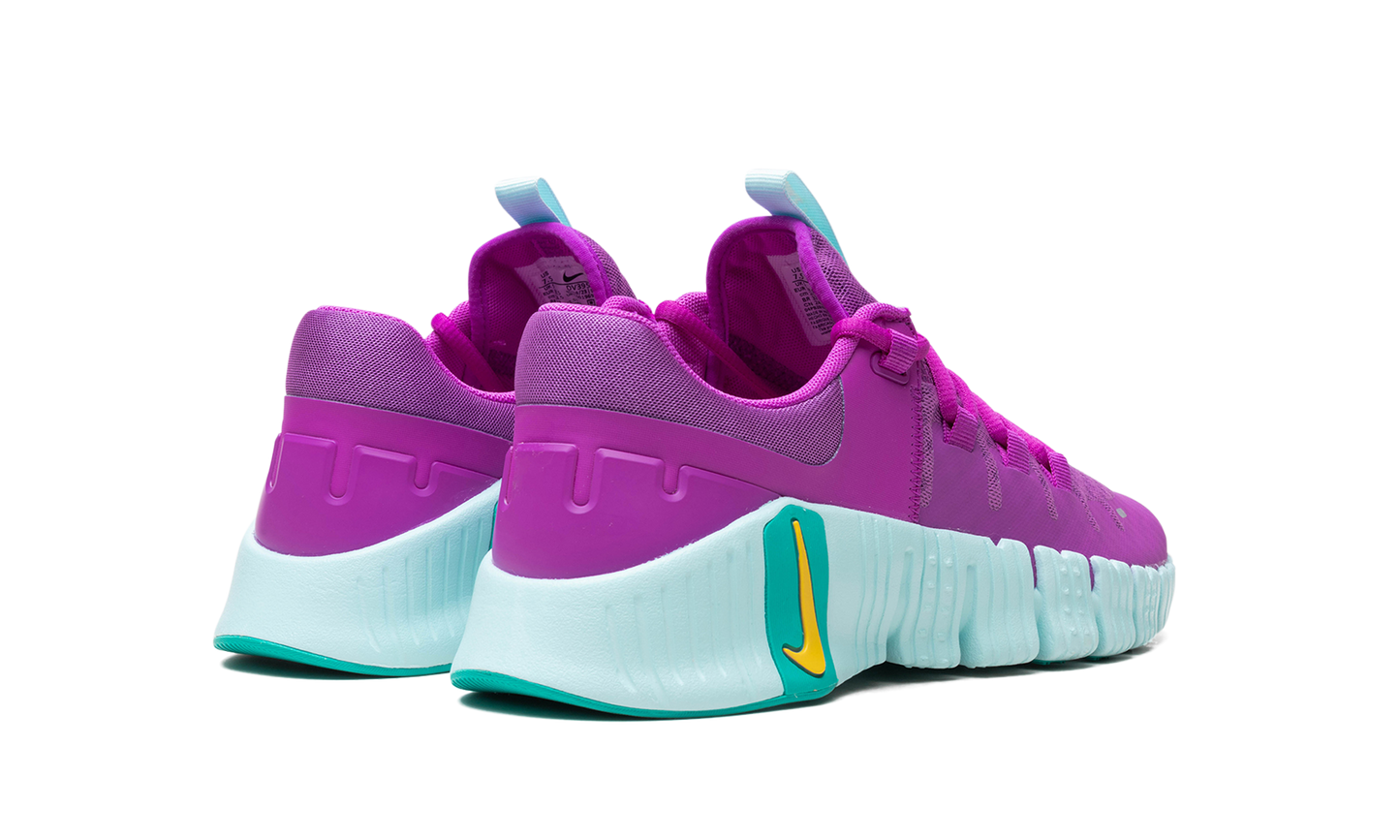 Free Metcon 5 WMNS "Hyper Violet"