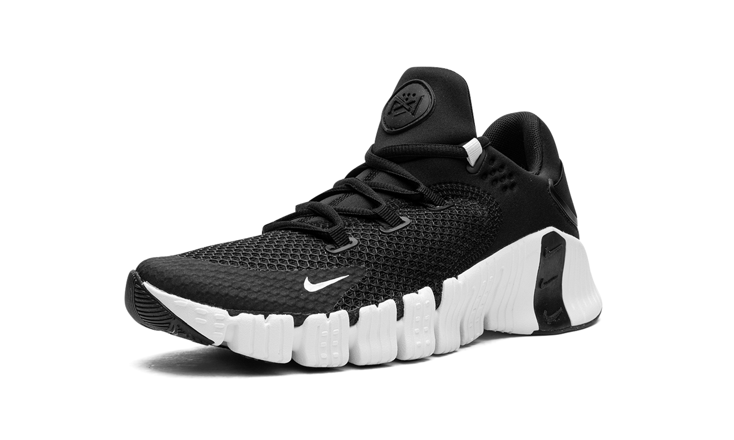 FREE METCON 4 WMNS "Black-White Metcon 4"