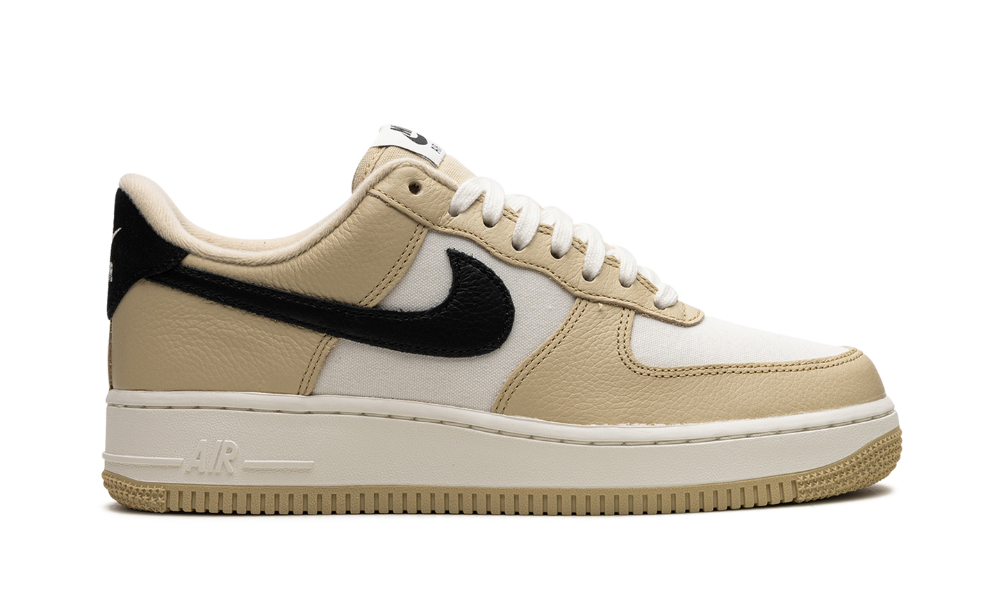 Air Force 1 '07 LX Low "Team Gold"
