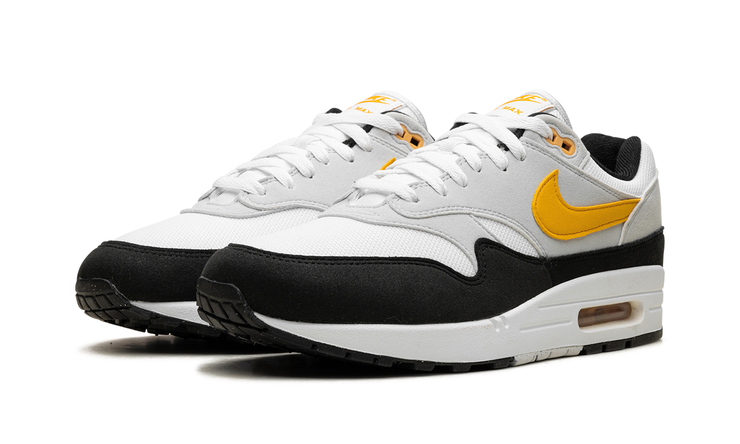 Air Max 1 "White / University Gold / Black"