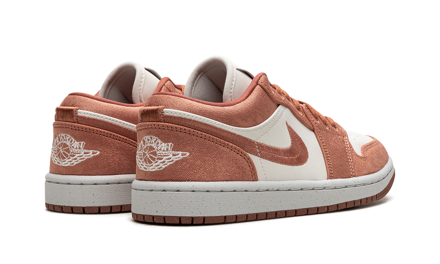Air Jordan 1 Low WMNS "Sky J Orange"