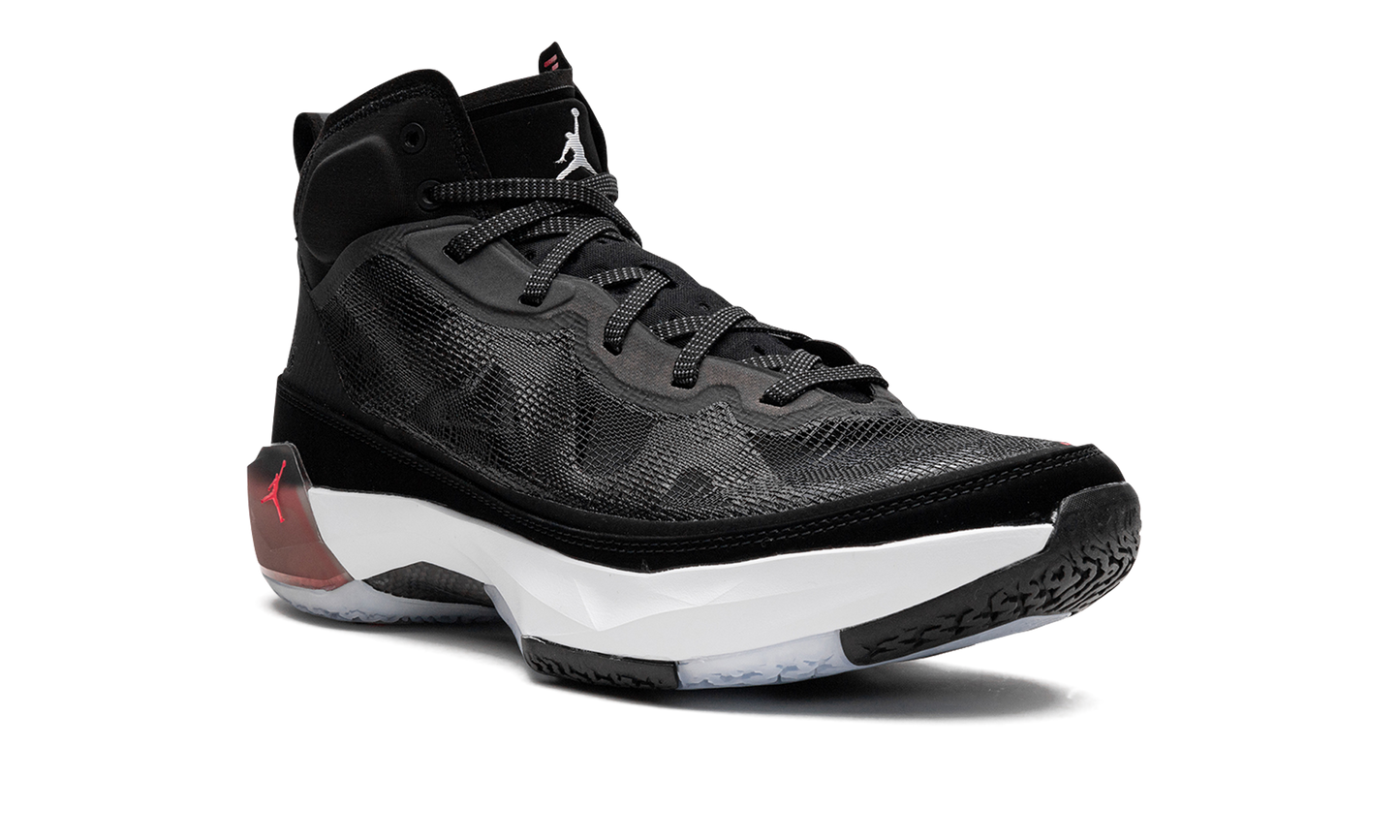 Air Jordan 37 "Black Hot Punch"