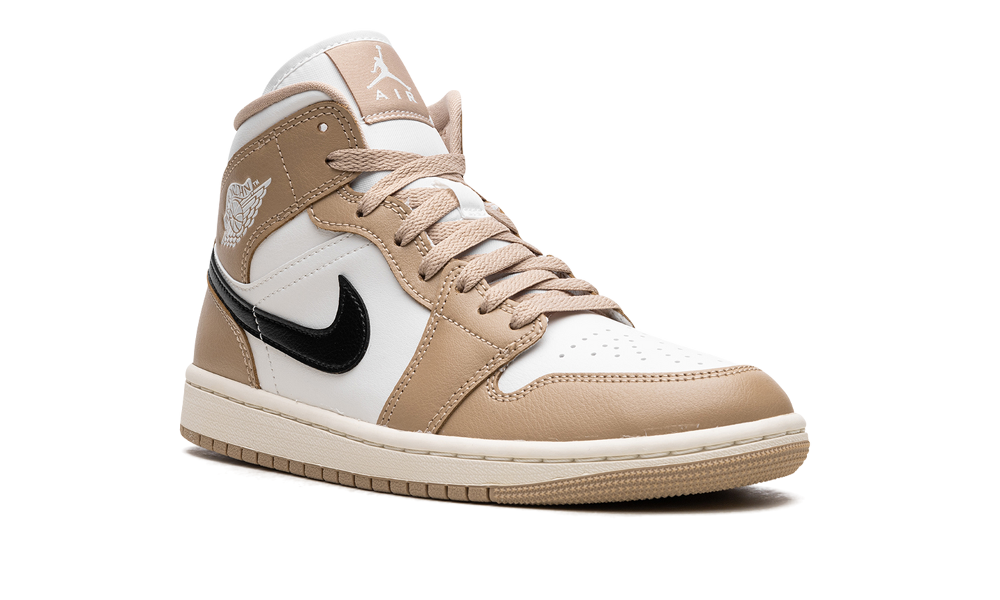 AIR JORDAN 1 MID WMNS "Desert"