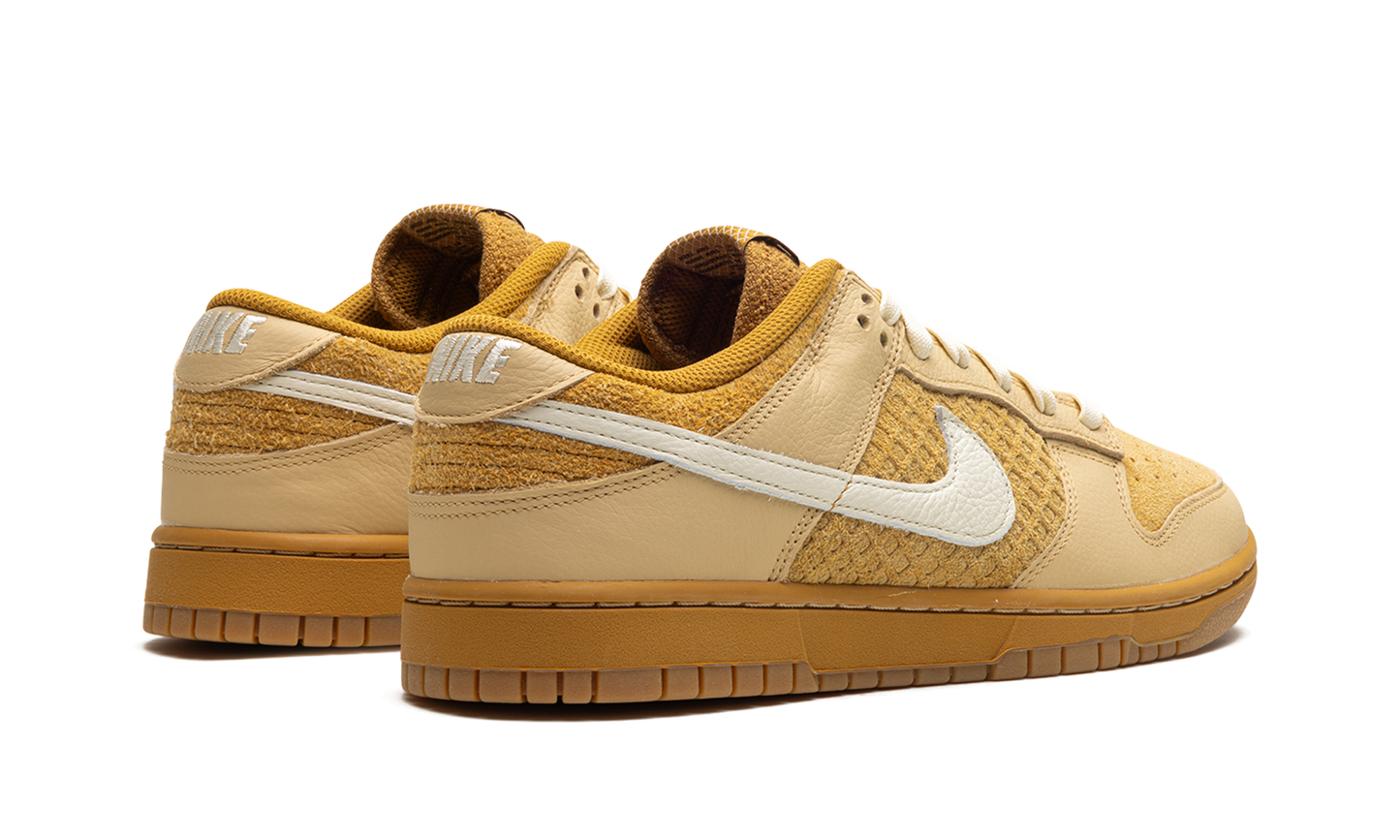 Dunk Low "Waffle"