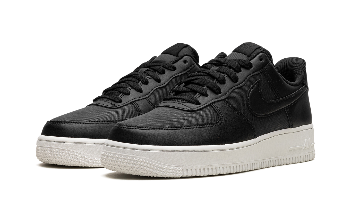Air Force 1 Low "Black - Nylon"