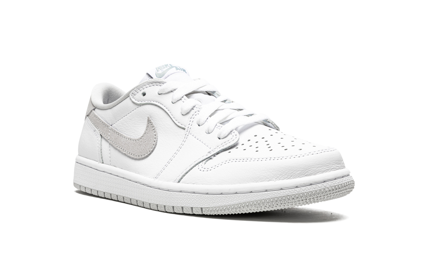 Air Jordan 1 Low OG "Neutral Grey"