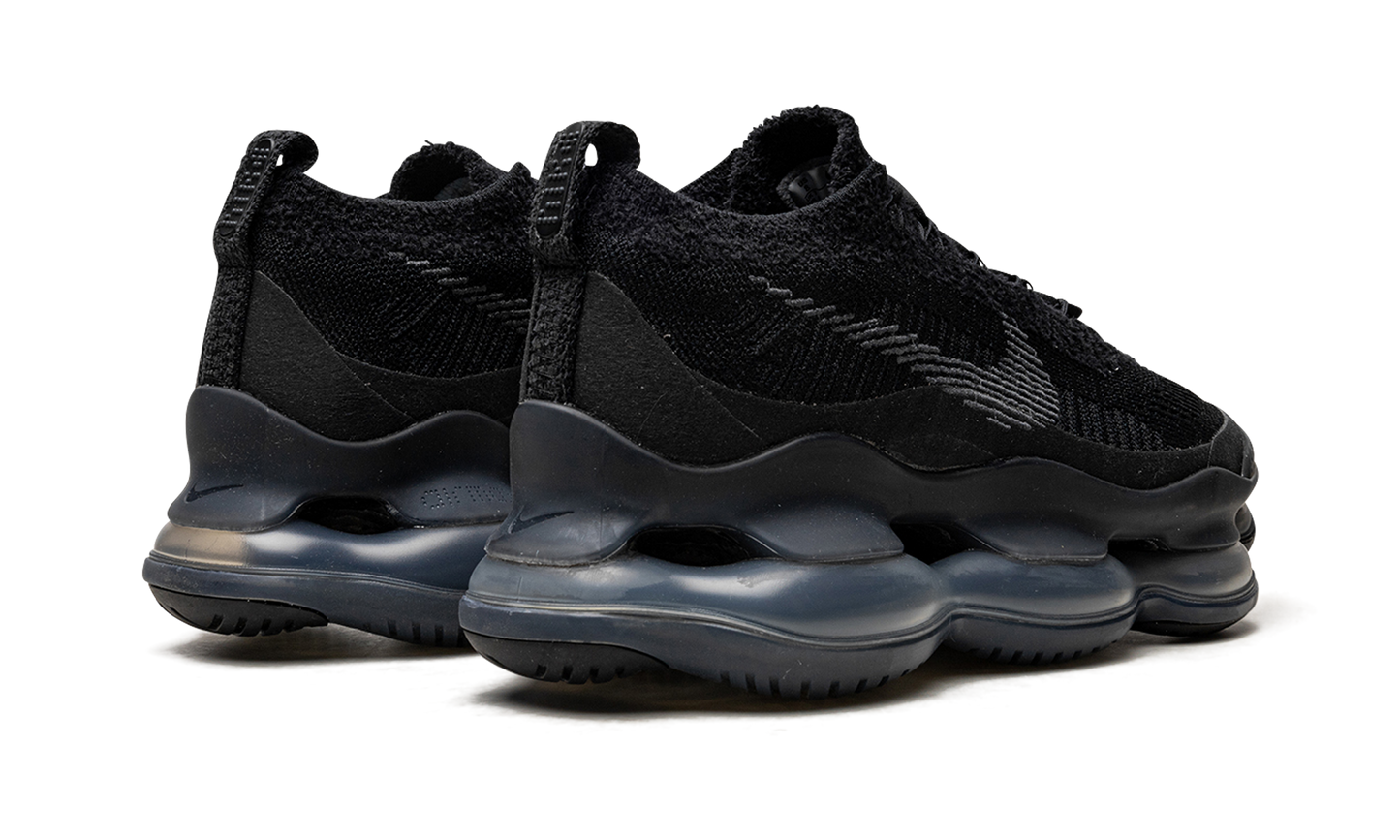 Air Max Scorpion Flyknit "Triple Black"