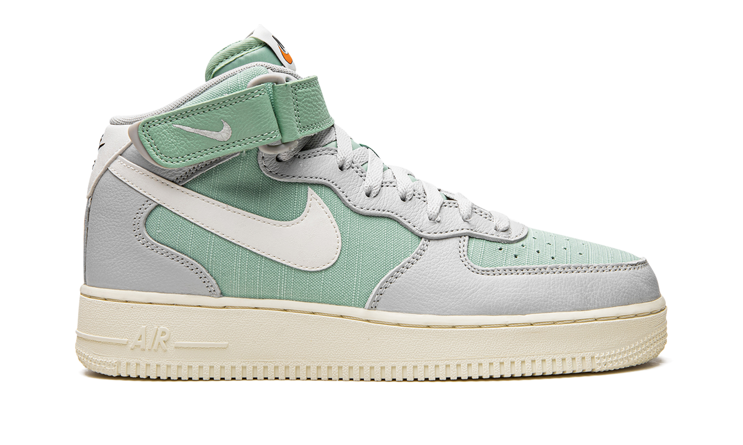 Air Force 1 Mid '07 LX "Grey Fog Enamel Green"
