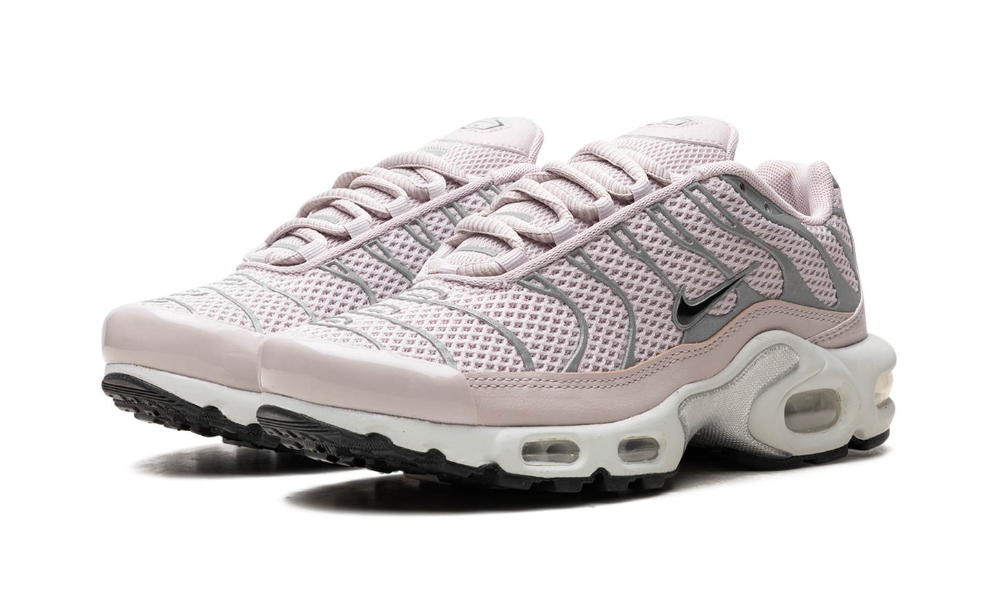 Air Max Plus WMNS "Platinum Violet"