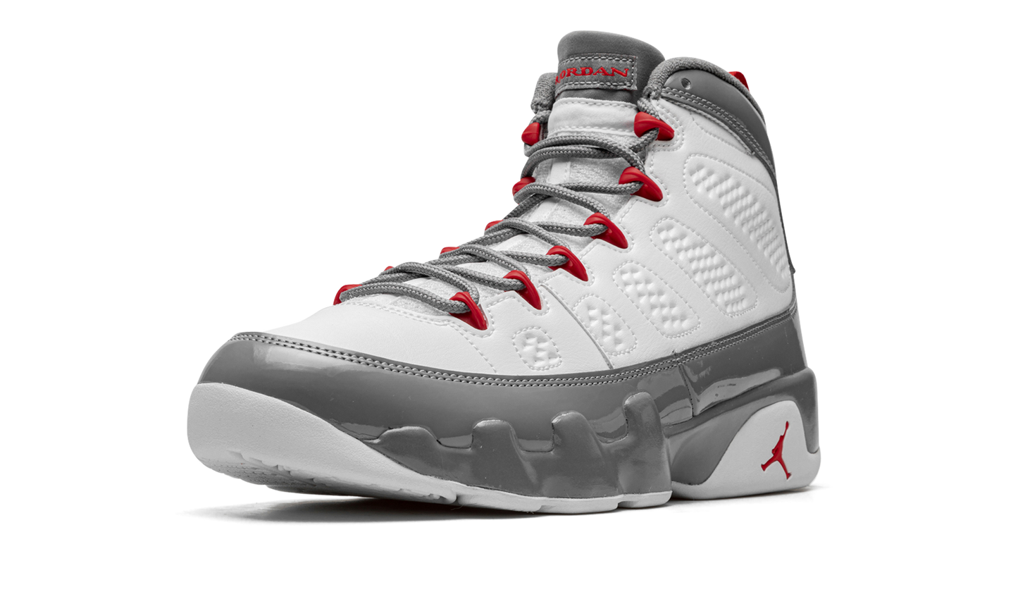 Air Jordan 9 "Fire Red"