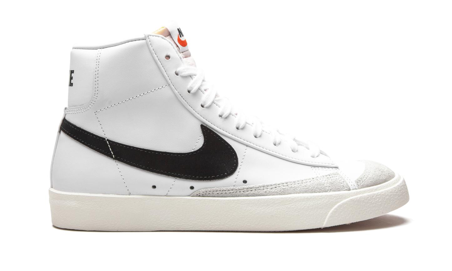BLAZER MID '77 MNS WMNS "White / Black"