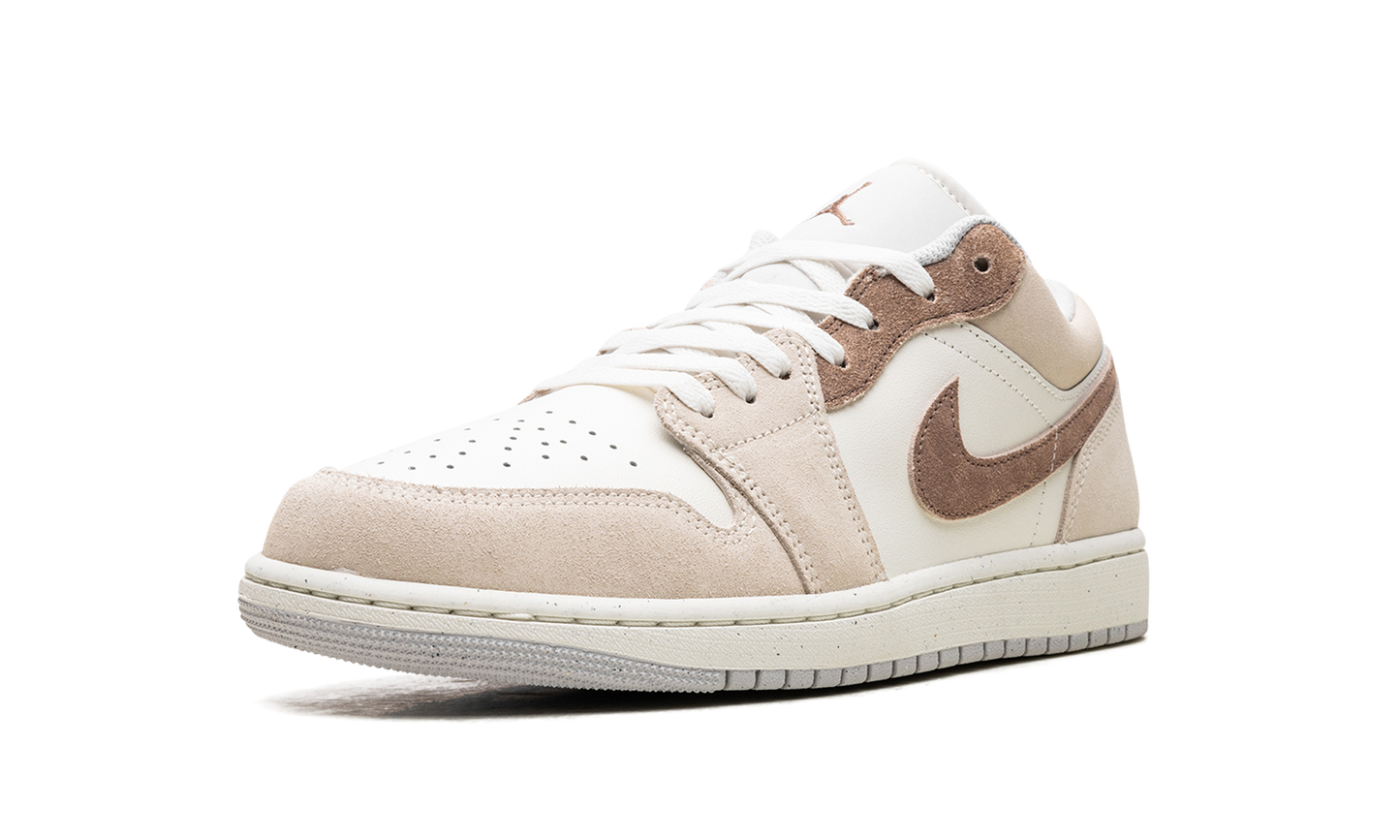 Air Jordan 1 Low "Light Brown"