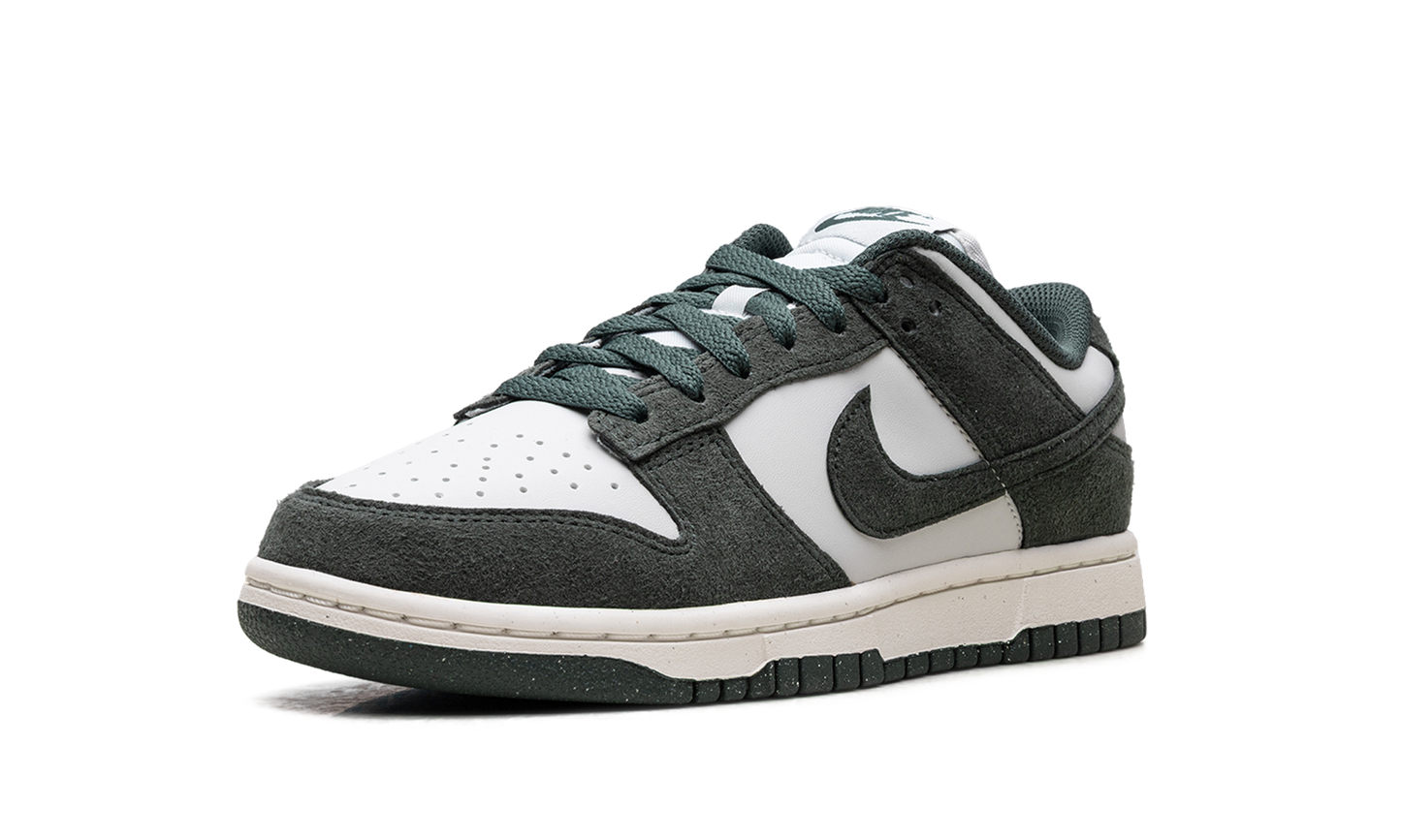 Dunk Low Next Nature WMNS "Viintage Green"